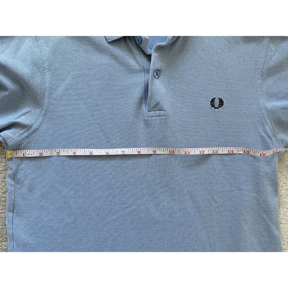 Fred Perry Polo Shirt Men's Small Blue Embroidered Logo Golf Tennis - Picture 8 of 9